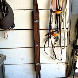 Professional’s Choice SMx English Girth size 54” Brown